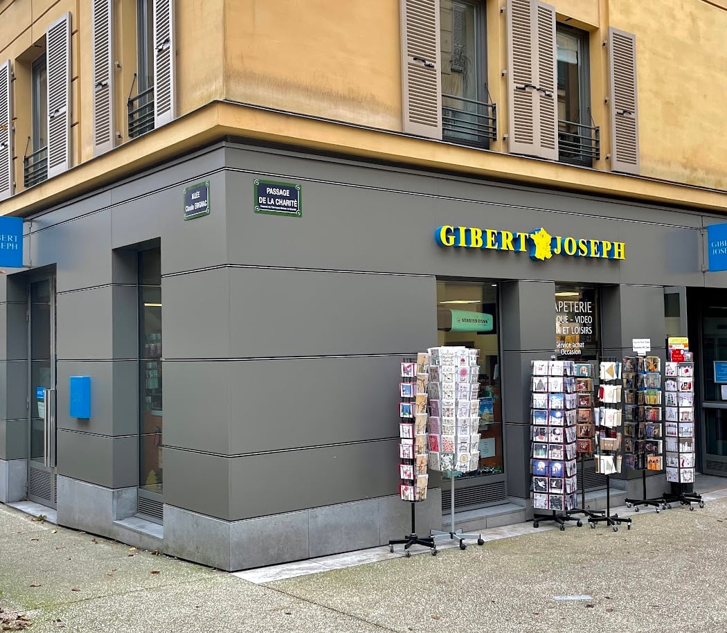 Gibert Joseph Versailles 2
